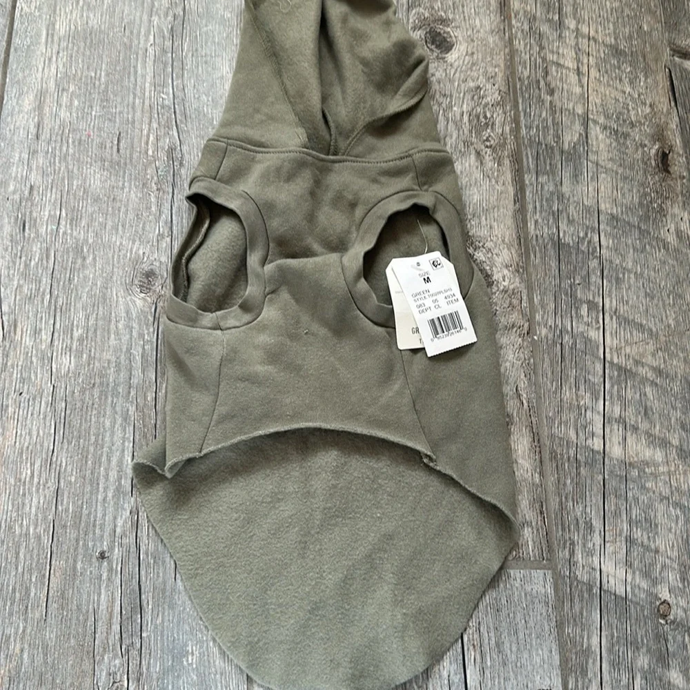 Greyson pup dog sweater hoodie size medium 15 to 17 inches
